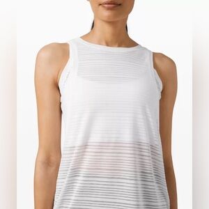 Lululemon Clear and Present Muscle Tank